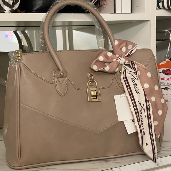 JUST FAB BIG TAUPE SACHEL TOTE BAG NWT - Picture 3 of 6